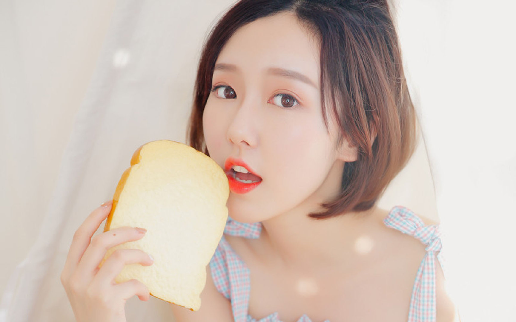 《青年电竞文化：从游戏到生活的多层面影响》，电竞 年轻人