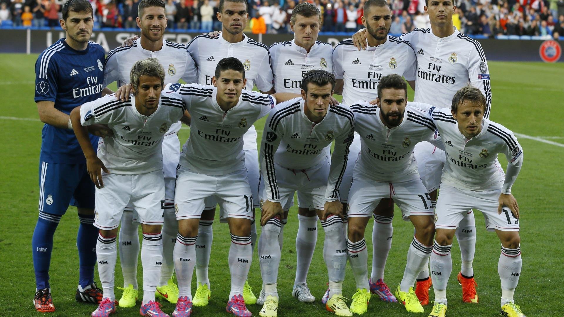 英超补时绝平，精彩瞬间锁定比赛焦点，英超争4